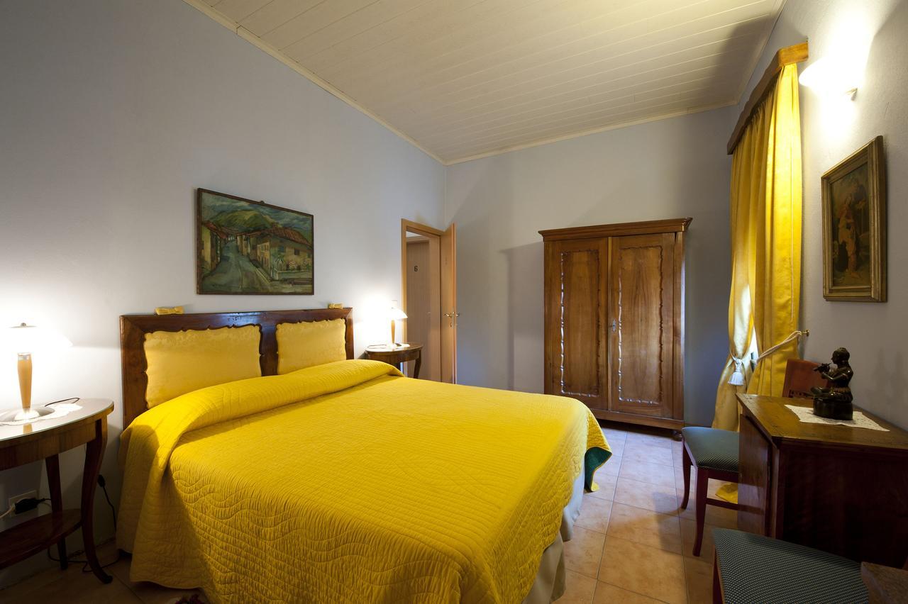 The Blue House Hotel Tolmin Buitenkant foto